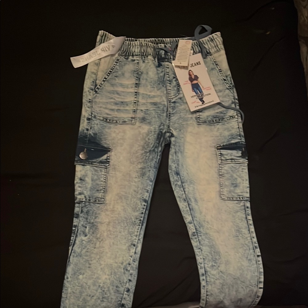 VIP Acid Wash Relaxed Jeans - Blue and White